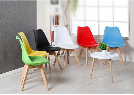 Ergonomic Wooden Legs PU Dining Chair
