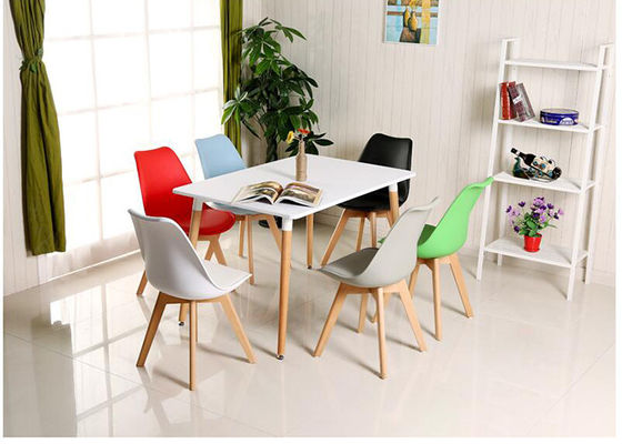Black Bracket Pu Leather Restaurant Chairs Stain Resistant With 42cm Leg Width